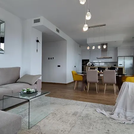 Allonbay Sea Front Luxury Penthouse *
