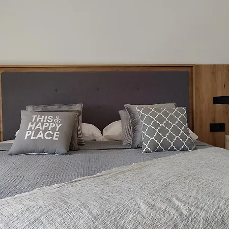 Allonbay Sea Front Luxury Penthouse Apartamento *